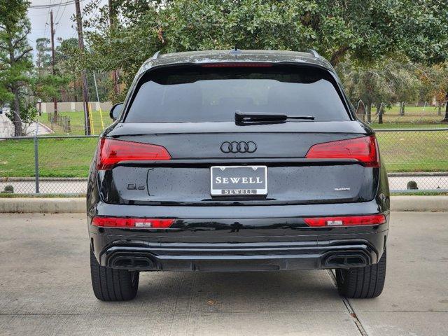 2024 Audi Q5 Vehicle Photo in HOUSTON, TX 77090