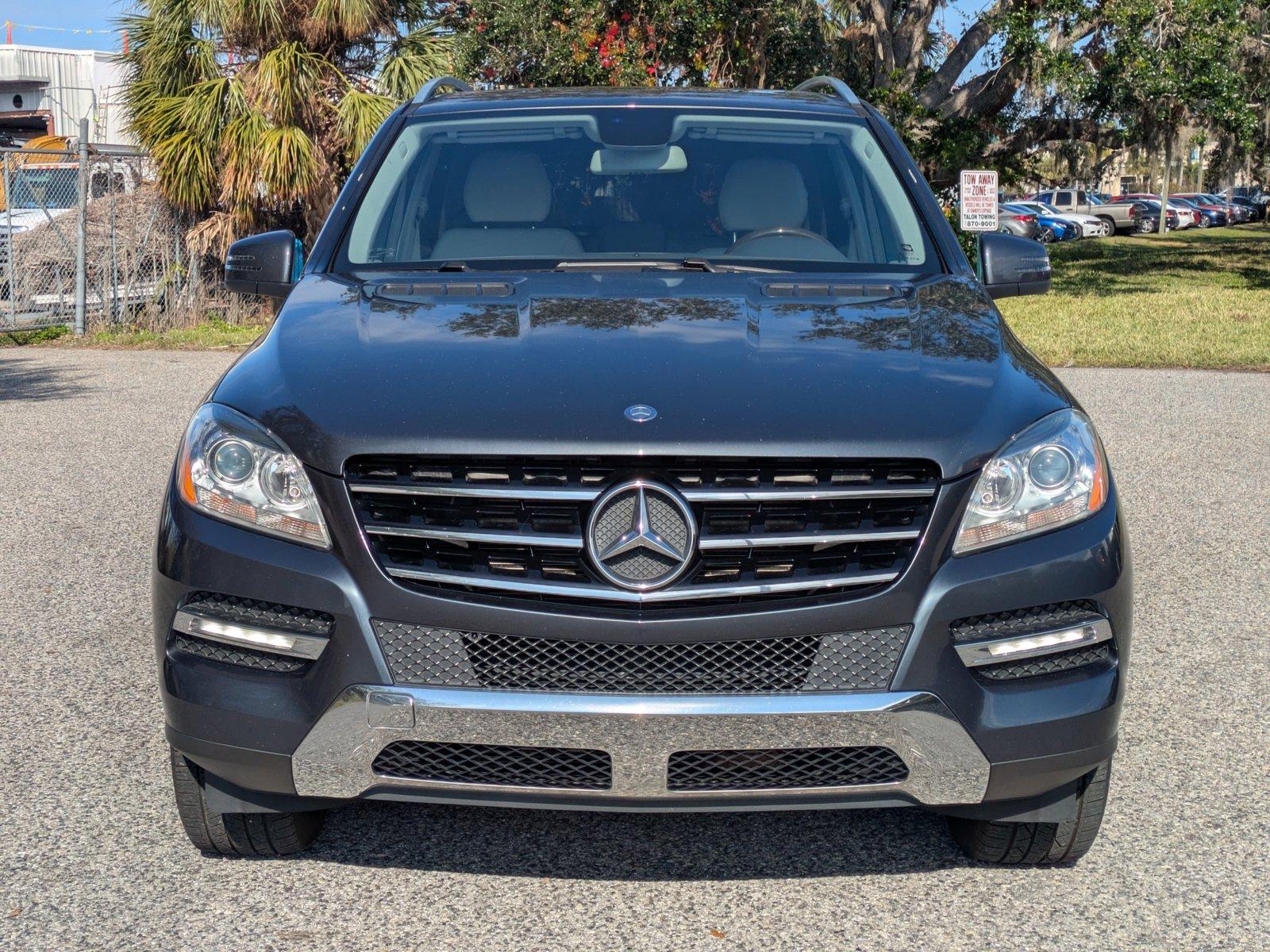 2012 Mercedes-Benz M-Class Vehicle Photo in Sarasota, FL 34231