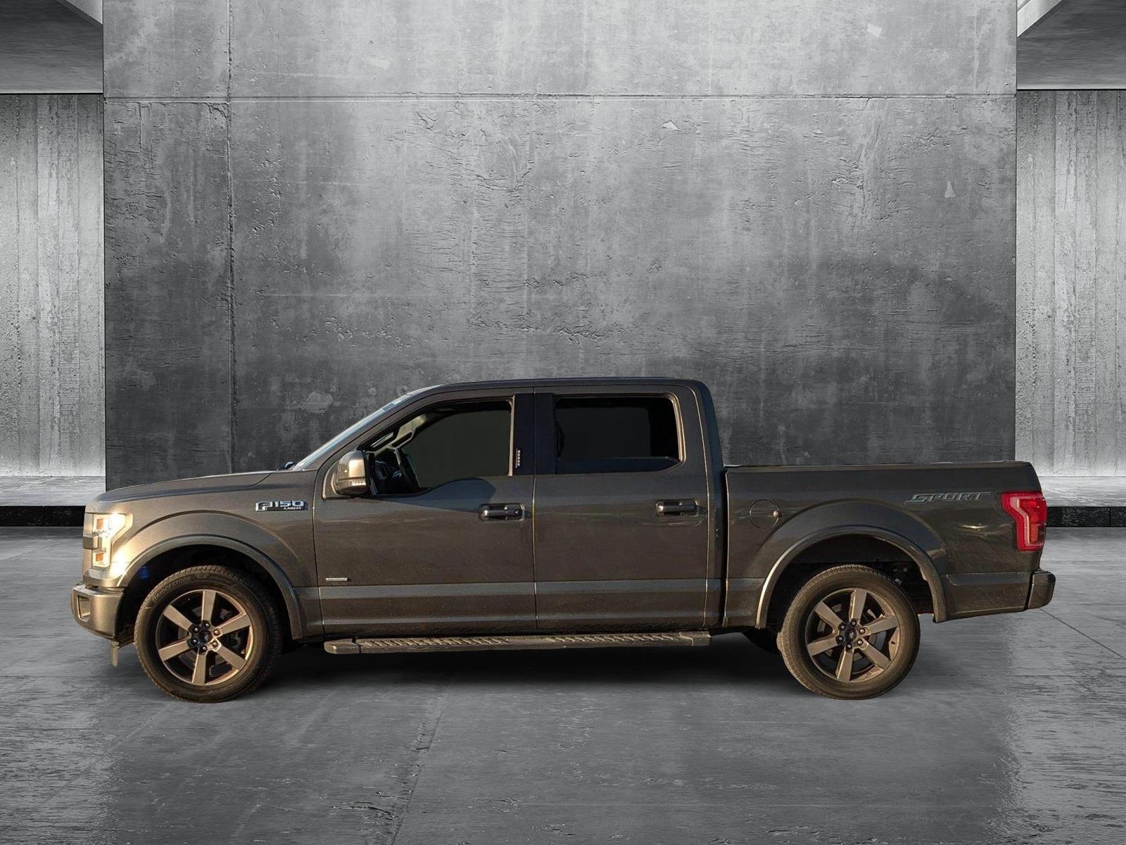 2017 Ford F-150 Vehicle Photo in St. Petersburg, FL 33713