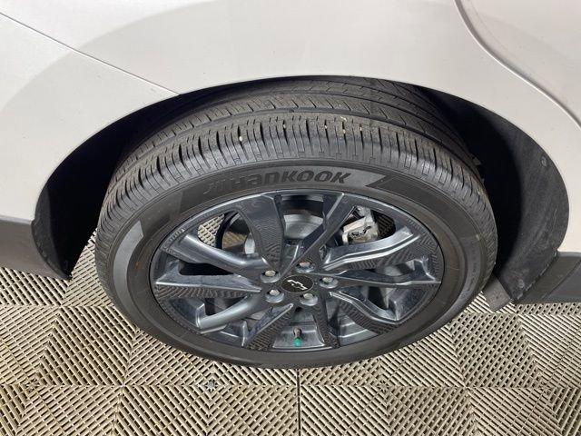 2022 Chevrolet Equinox Vehicle Photo in PHOENIX, AZ 85014-3381