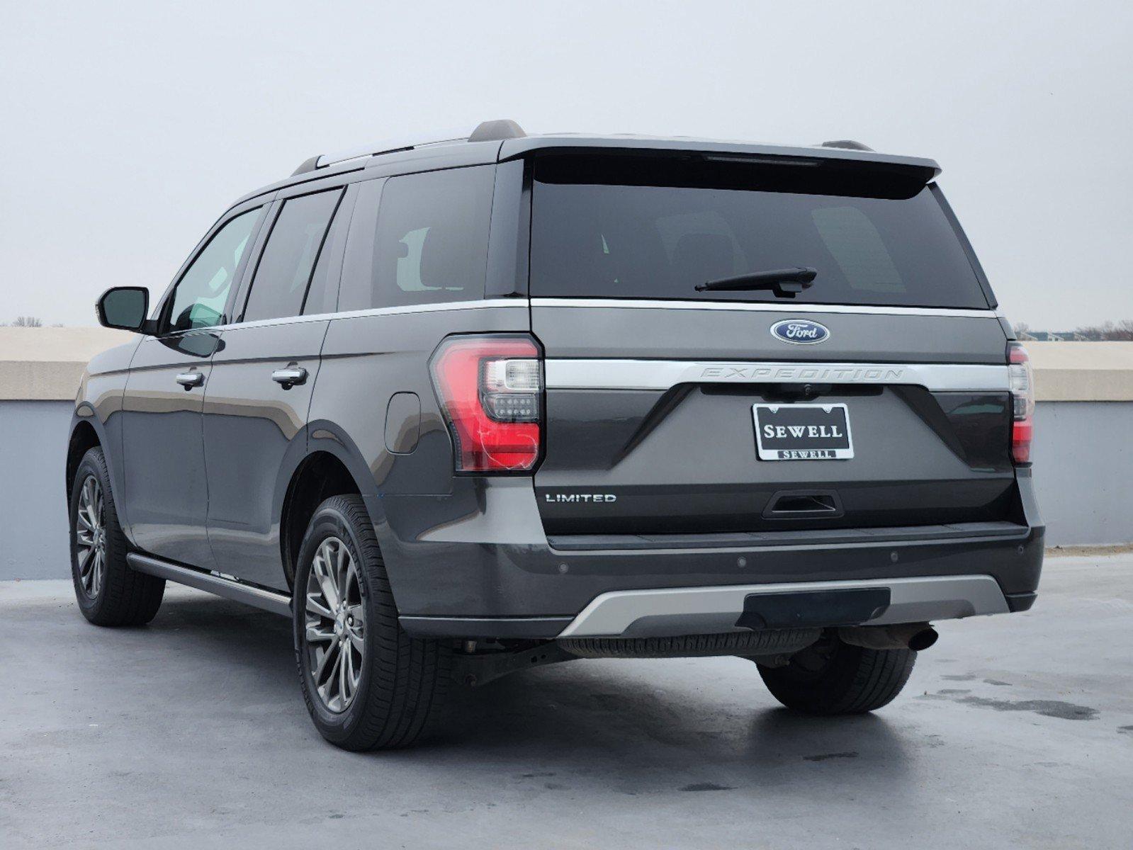 2019 Ford Expedition Vehicle Photo in DALLAS, TX 75209