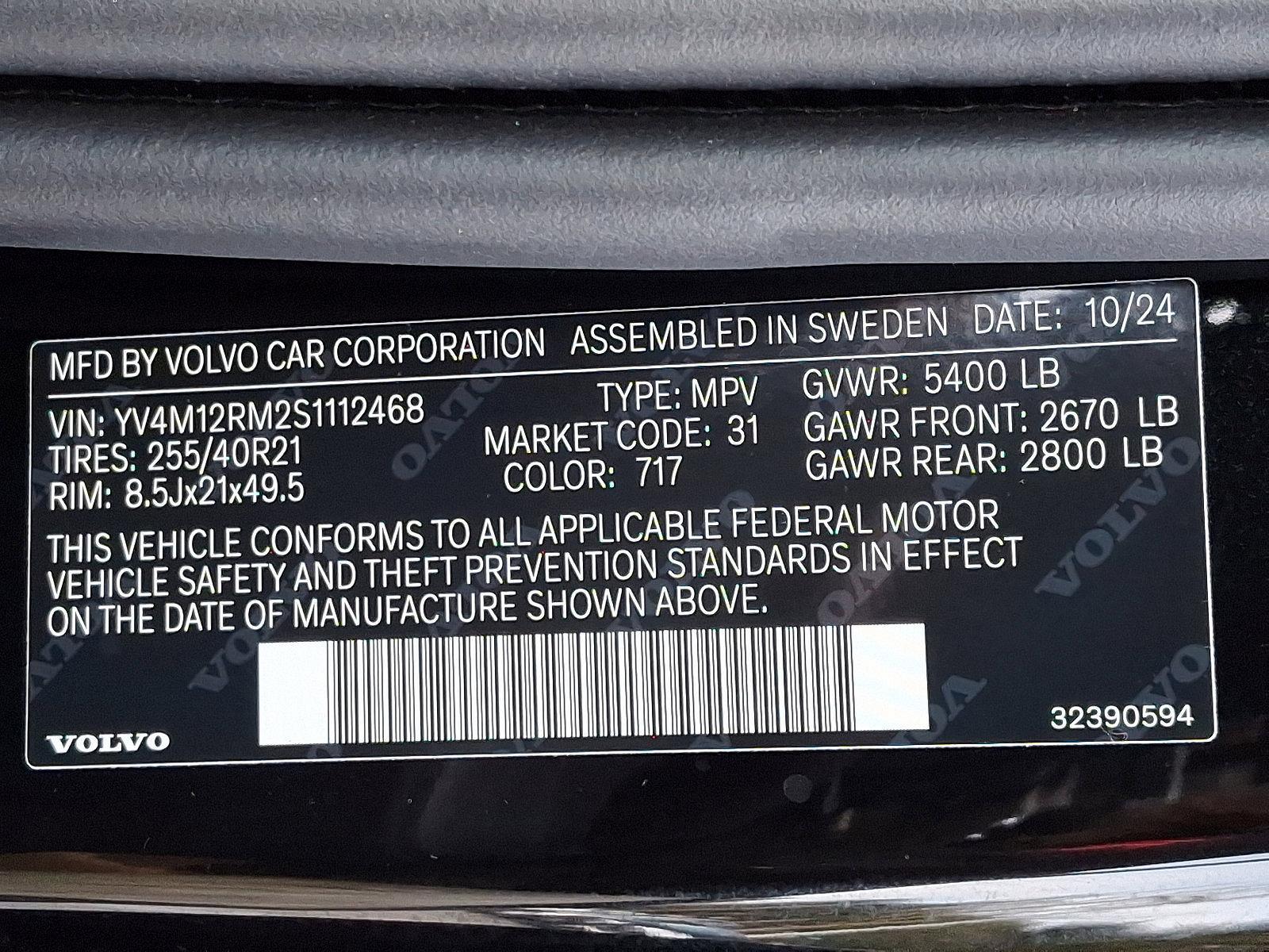 2025 Volvo XC60 Vehicle Photo in Trevose, PA 19053