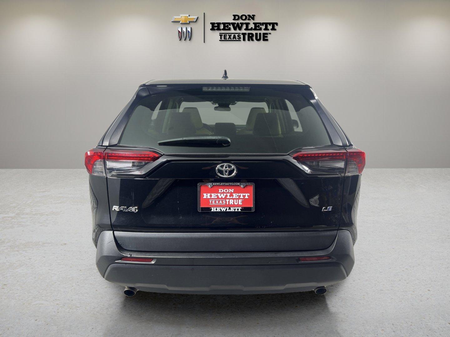 2022 Toyota RAV4 Vehicle Photo in GEORGETOWN, TX 78626-7508