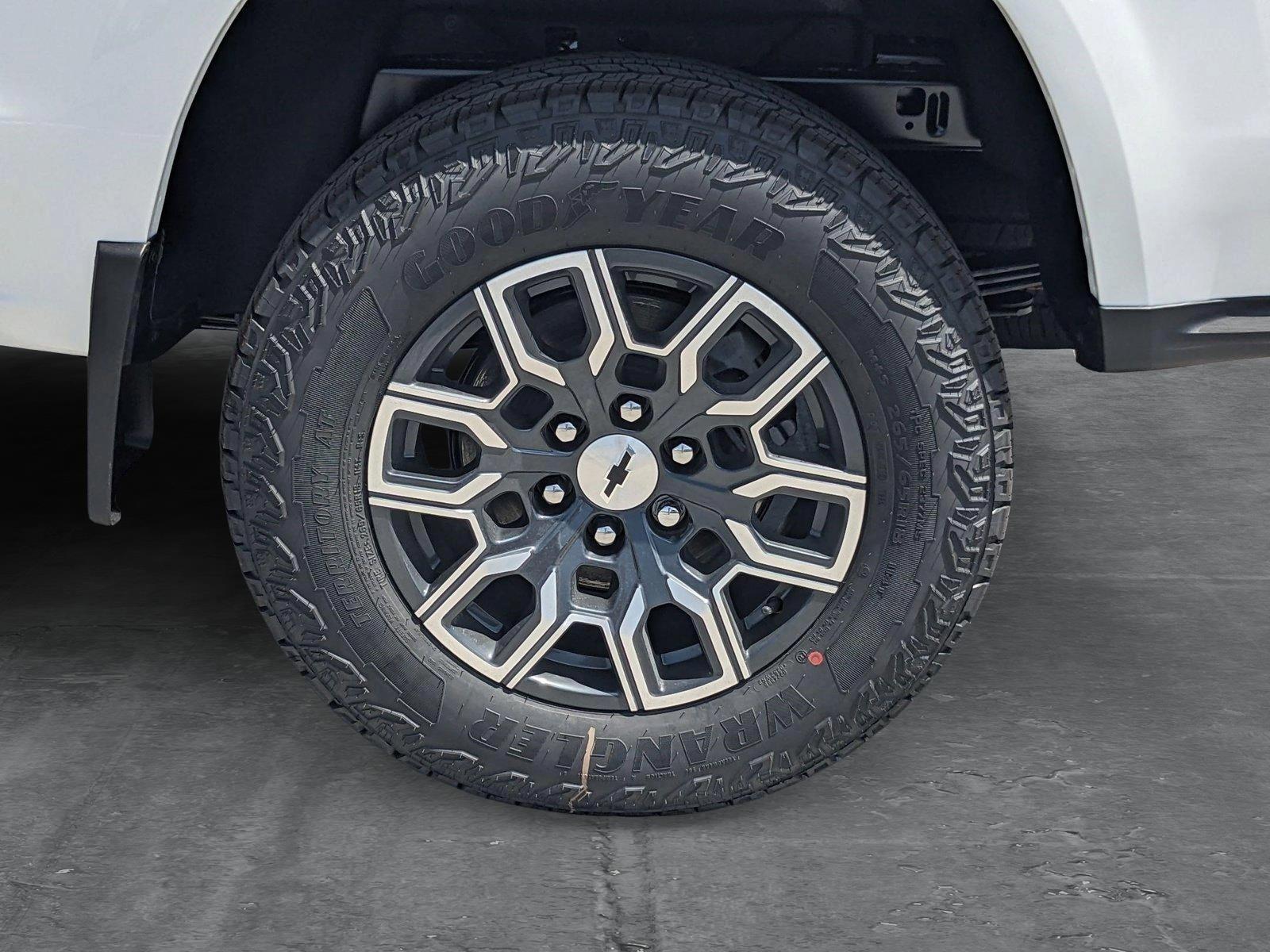 2025 Chevrolet Colorado Vehicle Photo in MIAMI, FL 33172-3015