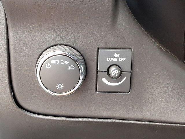 2023 GMC Savana Passenger 3500 Vehicle Photo in DANBURY, CT 06810-5034