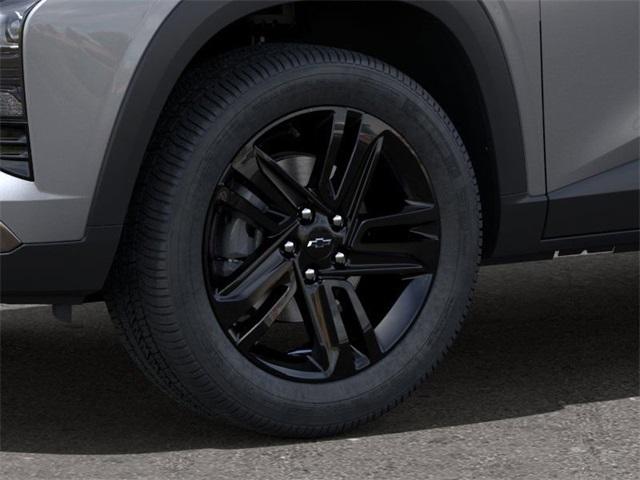 2025 Chevrolet Trax Vehicle Photo in ENGLEWOOD, CO 80113-6708