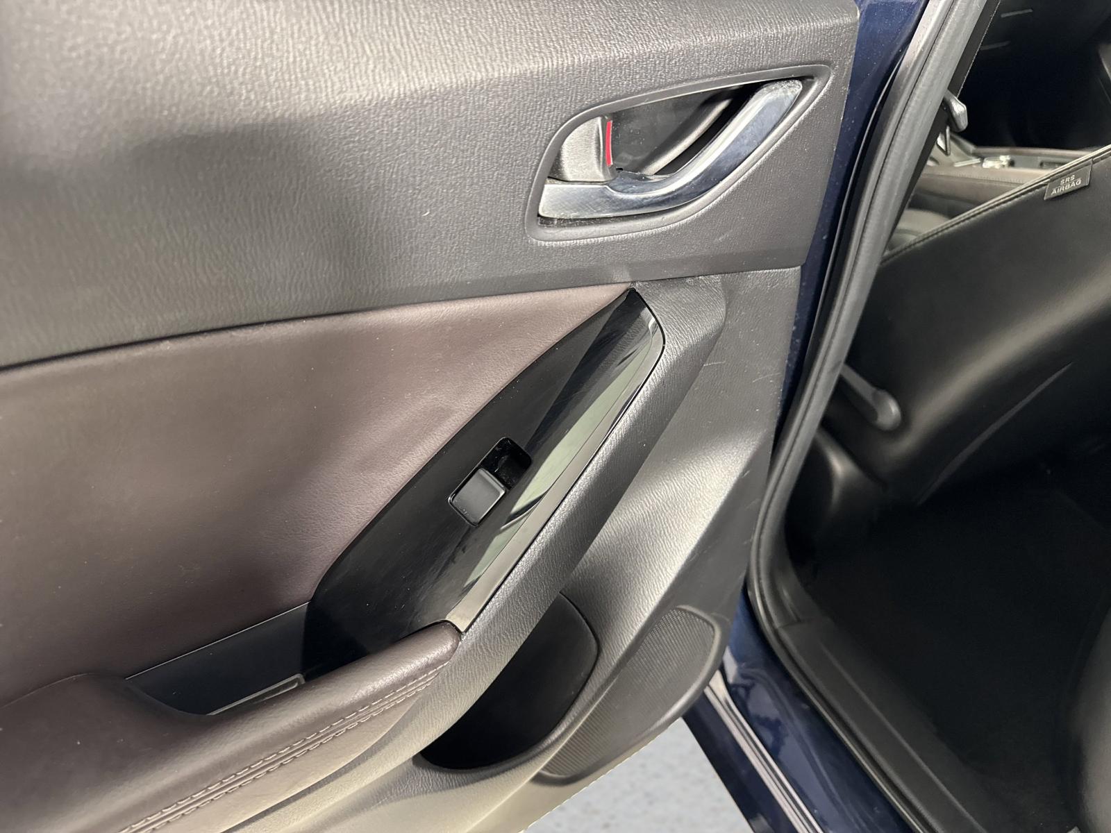 2018 Mazda Mazda3 5-Door Vehicle Photo in Georgetown, TX 78626