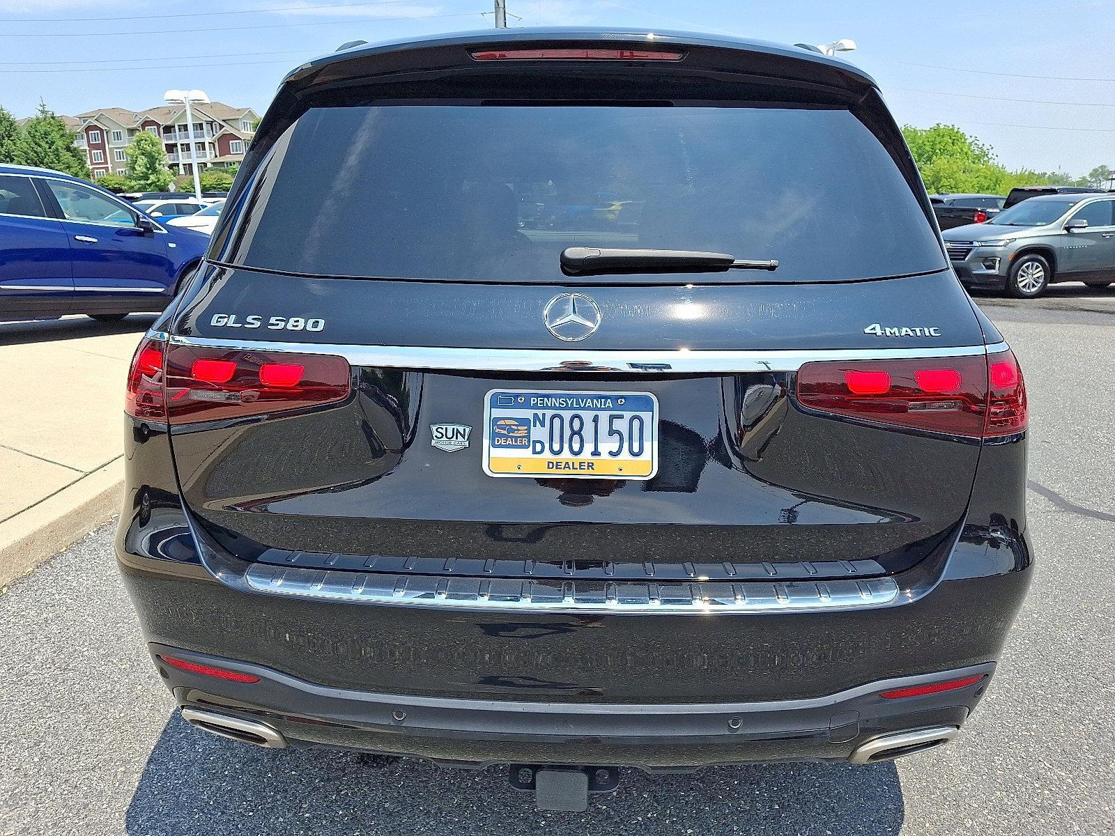 2024 Mercedes-Benz GLS Vehicle Photo in BETHLEHEM, PA 18017-9401