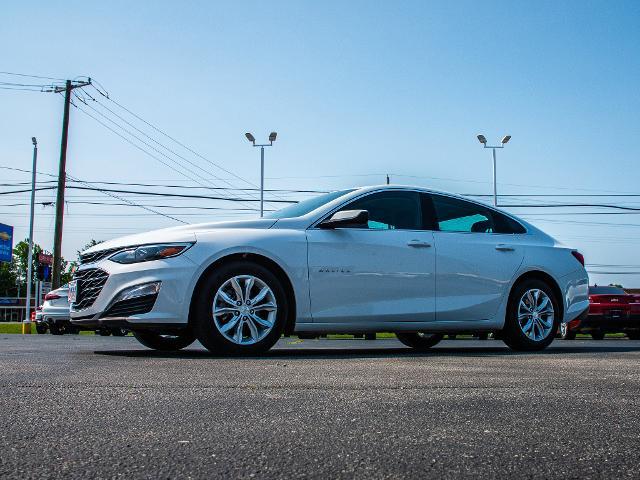 2024 Chevrolet Malibu Vehicle Photo in MADISON, IN 47250-1611