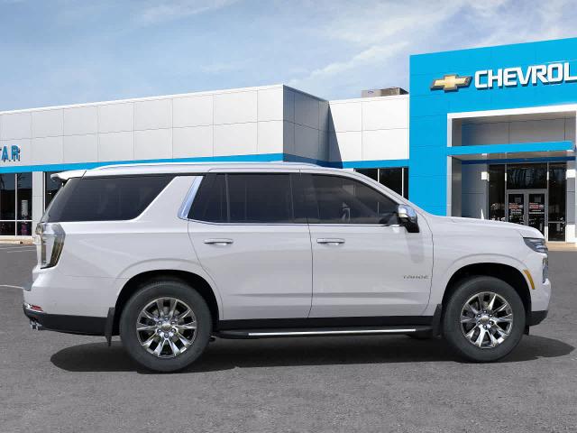 2025 Chevrolet Tahoe Vehicle Photo in MOON TOWNSHIP, PA 15108-2571