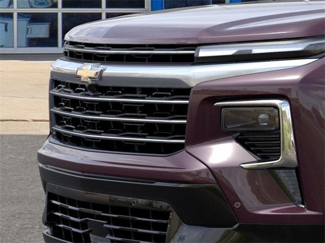 2025 Chevrolet Traverse Vehicle Photo in ENGLEWOOD, CO 80113-6708