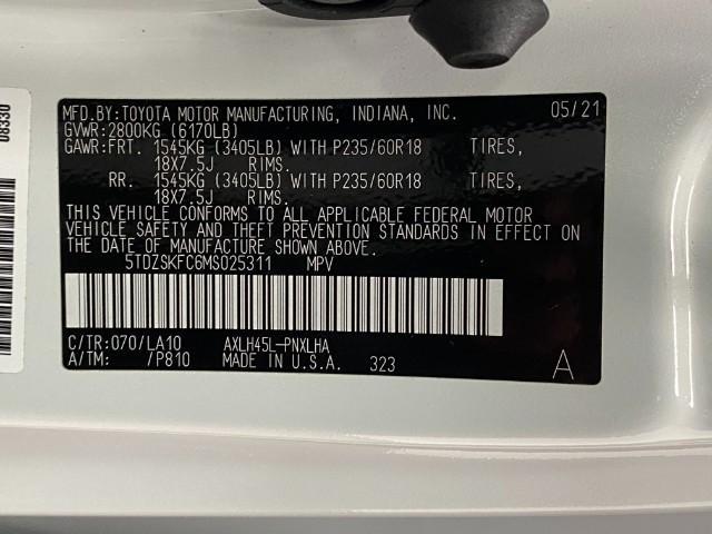 2021 Toyota Sienna Vehicle Photo in Appleton, WI 54913