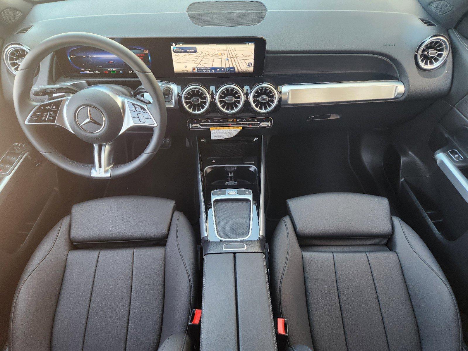 2024 Mercedes-Benz EQB Vehicle Photo in HOUSTON, TX 77079