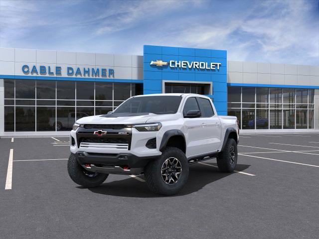 2024 Chevrolet Colorado Vehicle Photo in TOPEKA, KS 66609-0000