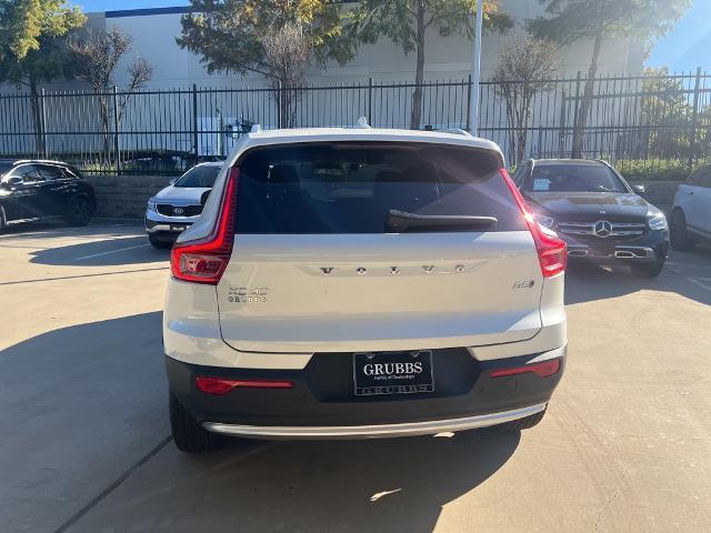 2025 Volvo XC40 Vehicle Photo in Grapevine, TX 76051