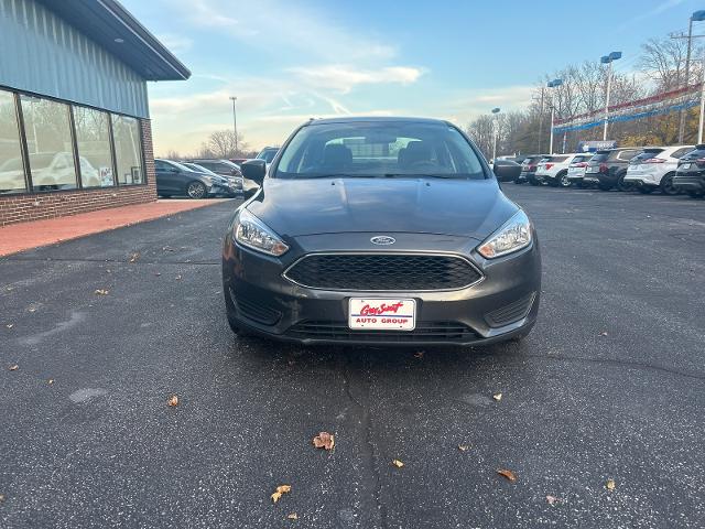 Used 2018 Ford Focus SE with VIN 1FADP3FEXJL233942 for sale in Kingsville, OH