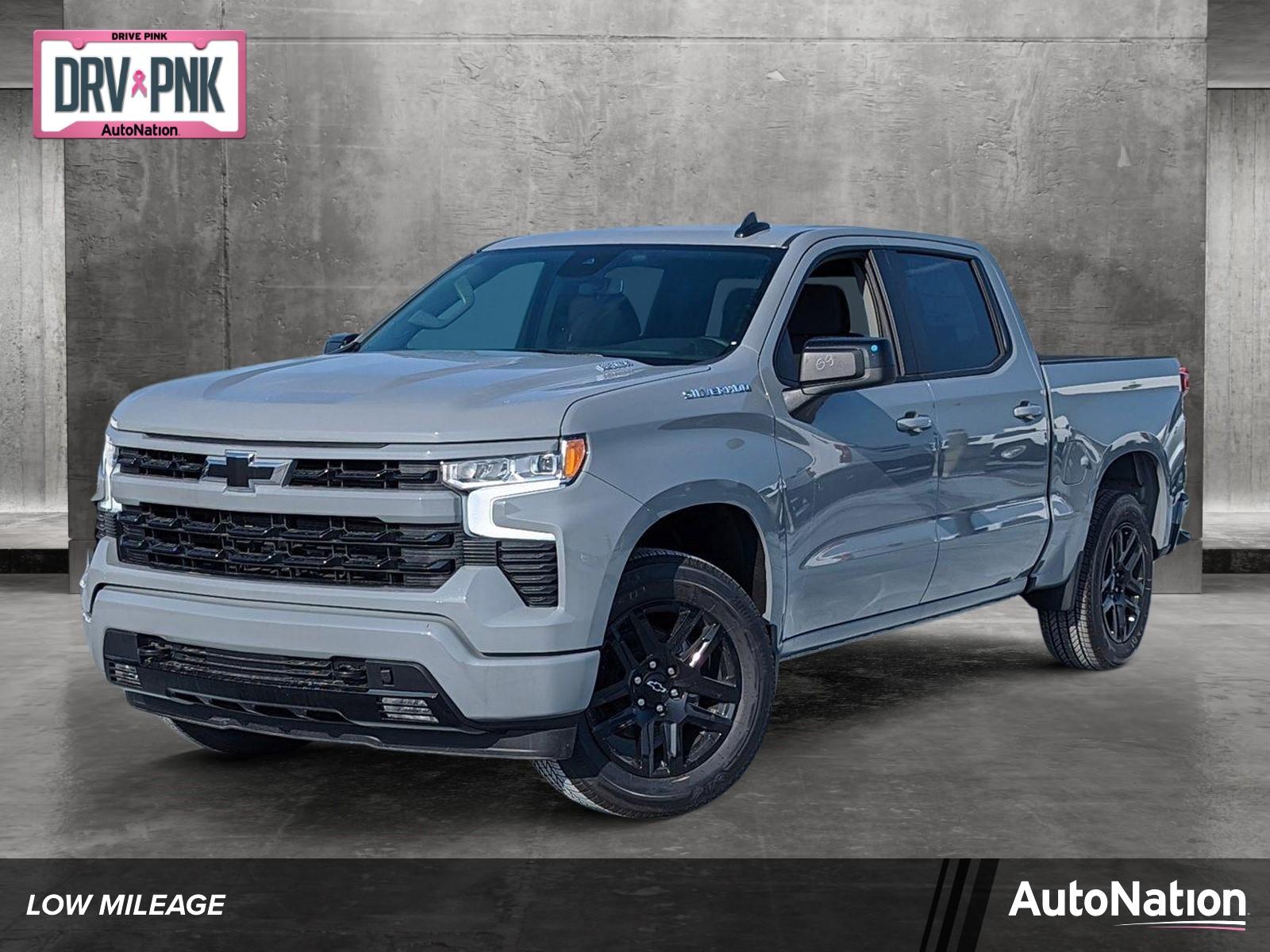 2024 Chevrolet Silverado 1500 Vehicle Photo in PEMBROKE PINES, FL 33024-6534