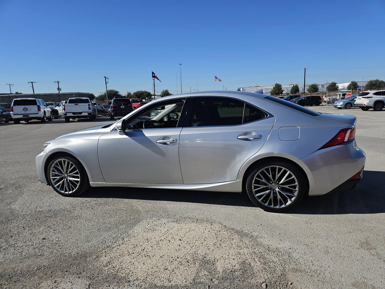 2014 Lexus IS 250 Vehicle Photo in NORTH RICHLAND HILLS, TX 76180-7199