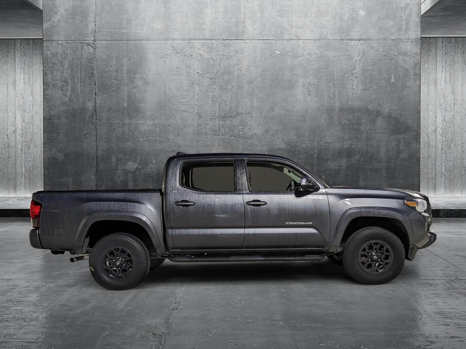 2022 Toyota Tacoma 2WD Vehicle Photo in Davie, FL 33331