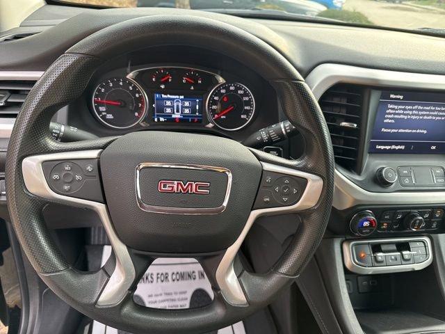 2023 GMC Acadia Vehicle Photo in MEDINA, OH 44256-9631