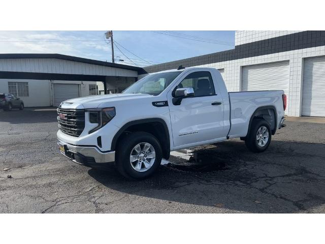 2025 GMC Sierra 1500 Vehicle Photo in TURLOCK, CA 95380-4918