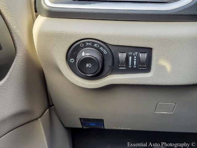 2022 Chrysler Pacifica Vehicle Photo in OAK LAWN, IL 60453-2517