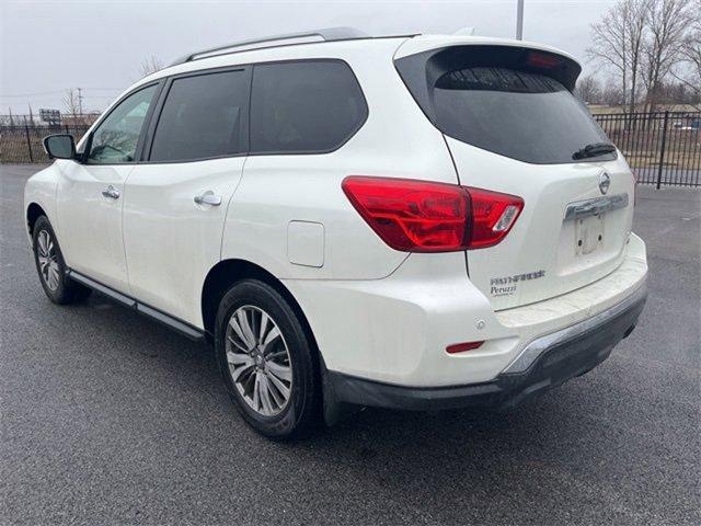 2019 Nissan Pathfinder Vehicle Photo in Willow Grove, PA 19090