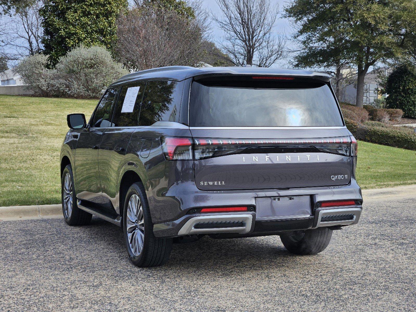 2025 INFINITI QX80 Vehicle Photo in Fort Worth, TX 76132