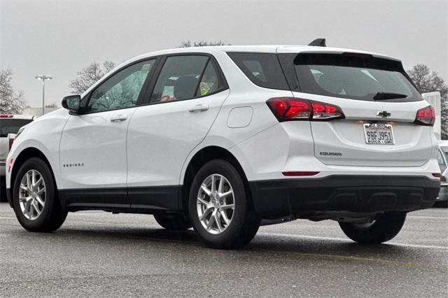 2022 Chevrolet Equinox Vehicle Photo in ELK GROVE, CA 95757-8703