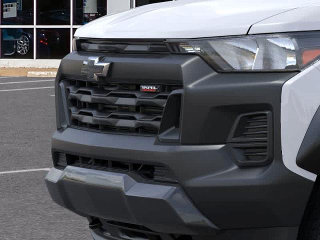 2025 Chevrolet Colorado Vehicle Photo in MOON TOWNSHIP, PA 15108-2571