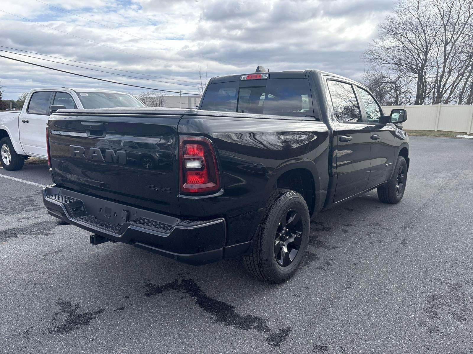 2025 Ram 1500 Vehicle Photo in Mechanicsburg, PA 17050-1707