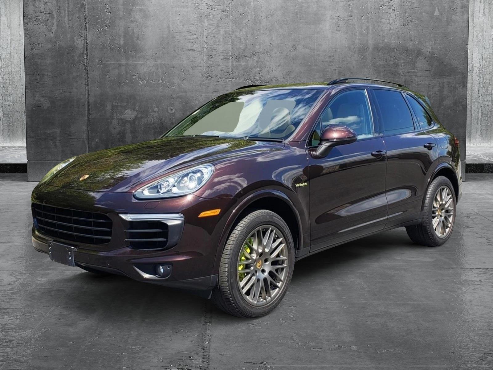 2017 Porsche Cayenne Vehicle Photo in Pembroke Pines, FL 33027