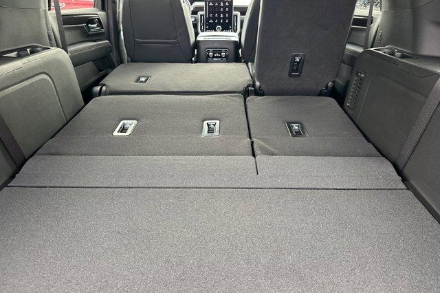 2025 GMC Yukon XL Vehicle Photo in STOCKTON, CA 95212-2838