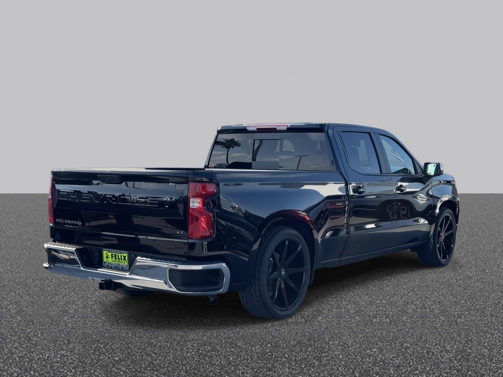 2025 Chevrolet Silverado 1500 Vehicle Photo in LOS ANGELES, CA 90007-3794