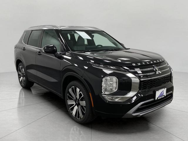 2025 Mitsubishi Outlander SEL photo 2