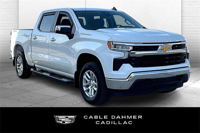 2024 Chevrolet Silverado 1500 Vehicle Photo in TOPEKA, KS 66609-0000