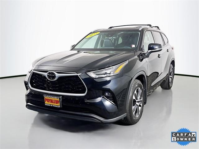 2022 Toyota Highlander Vehicle Photo in Puyallup, WA 98371