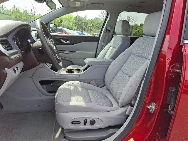 2022 GMC Acadia Vehicle Photo in TREVOSE, PA 19053-4984