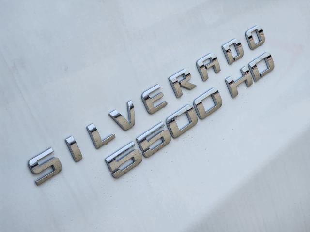 2024 Chevrolet Silverado Chassis Cab Vehicle Photo in LEWISVILLE, TX 75067