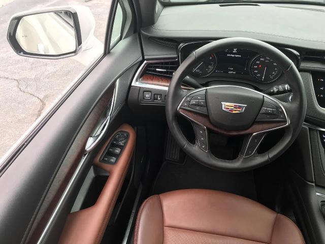 2023 Cadillac XT5 Vehicle Photo in GREEN BAY, WI 54303-3330