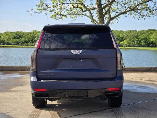 2023 Cadillac Escalade Vehicle Photo in DENTON, TX 76210-9321