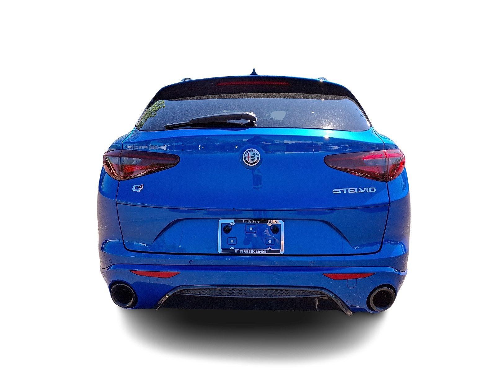 2022 Alfa Romeo Stelvio Vehicle Photo in Willow Grove, PA 19090