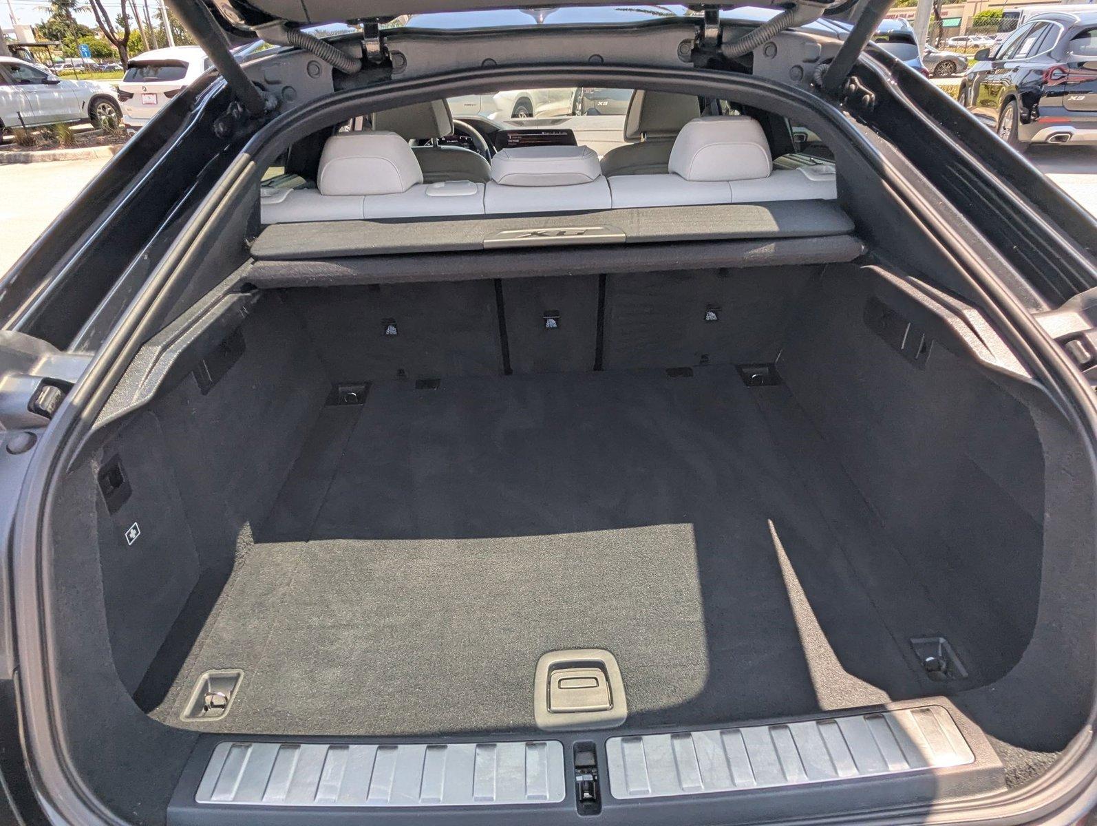 2022 BMW X6 M50i Vehicle Photo in Delray Beach, FL 33444