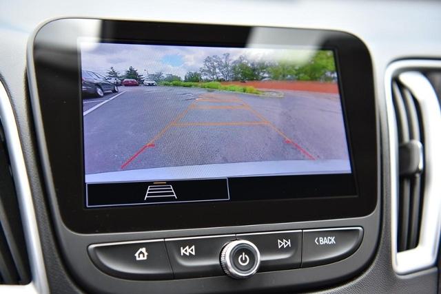 2023 Chevrolet Malibu Vehicle Photo in Ballwin, MO 63011