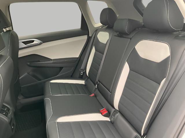 2025 Volkswagen Taos Vehicle Photo in Oshkosh, WI 54904