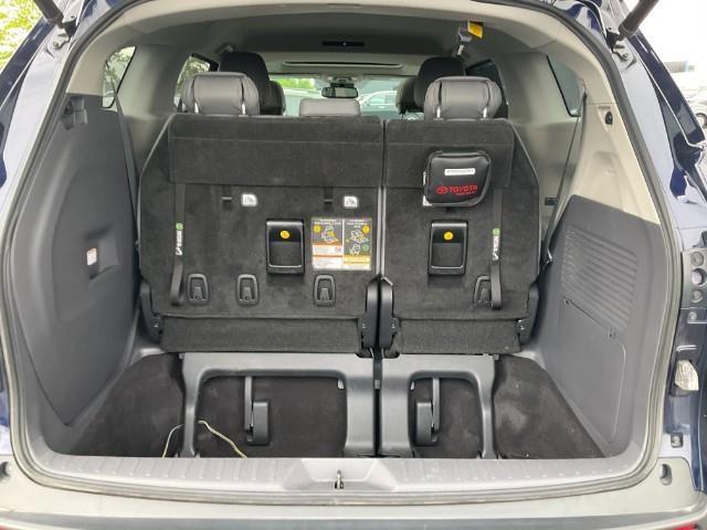 2021 Toyota Sienna Vehicle Photo in Oshkosh, WI 54904