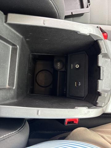 2015 Ford Escape Vehicle Photo in Peoria, IL 61615