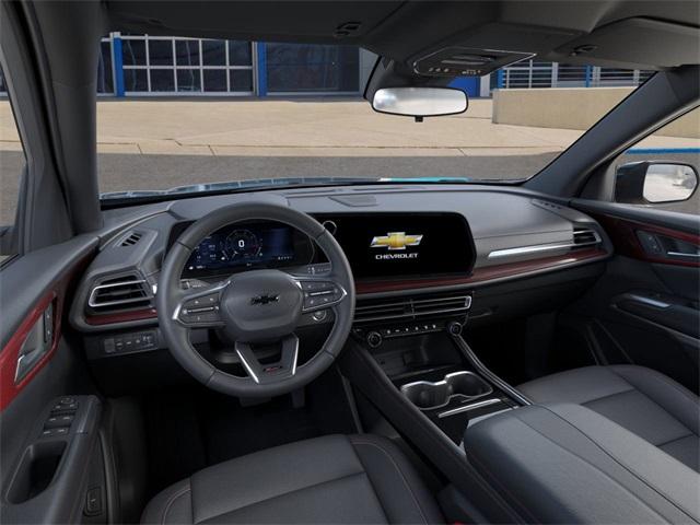 2025 Chevrolet Traverse Vehicle Photo in ENGLEWOOD, CO 80113-6708
