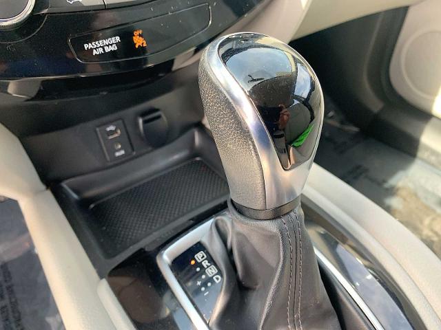 2017 Nissan Rogue Sport Vehicle Photo in MOON TOWNSHIP, PA 15108-2571