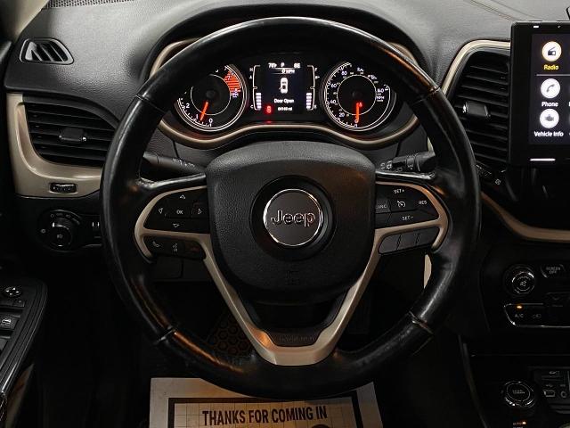 2017 Jeep Cherokee Vehicle Photo in Appleton, WI 54913